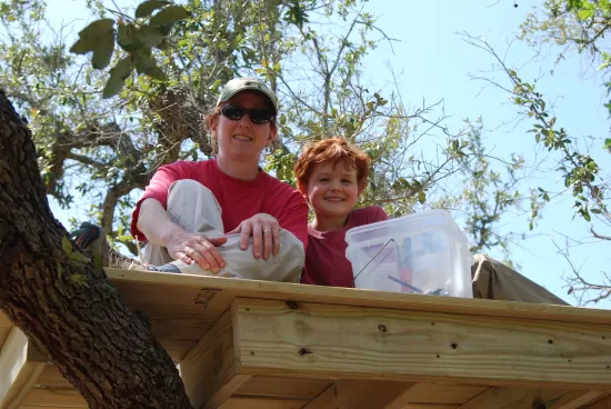 Hedy and Nick sitting on the new platform